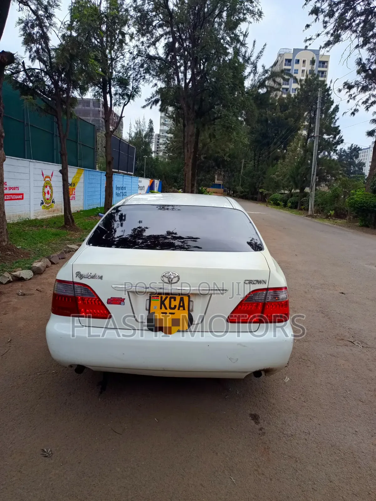 Toyota Crown 2007 White