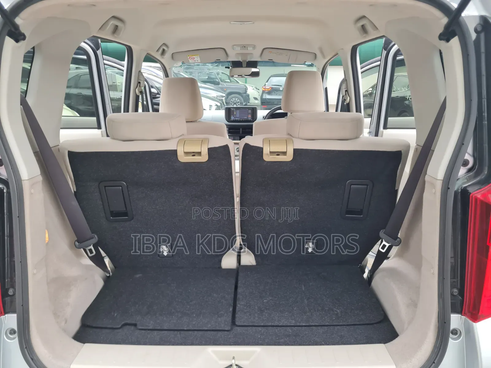 Daihatsu Move 2019 Silver