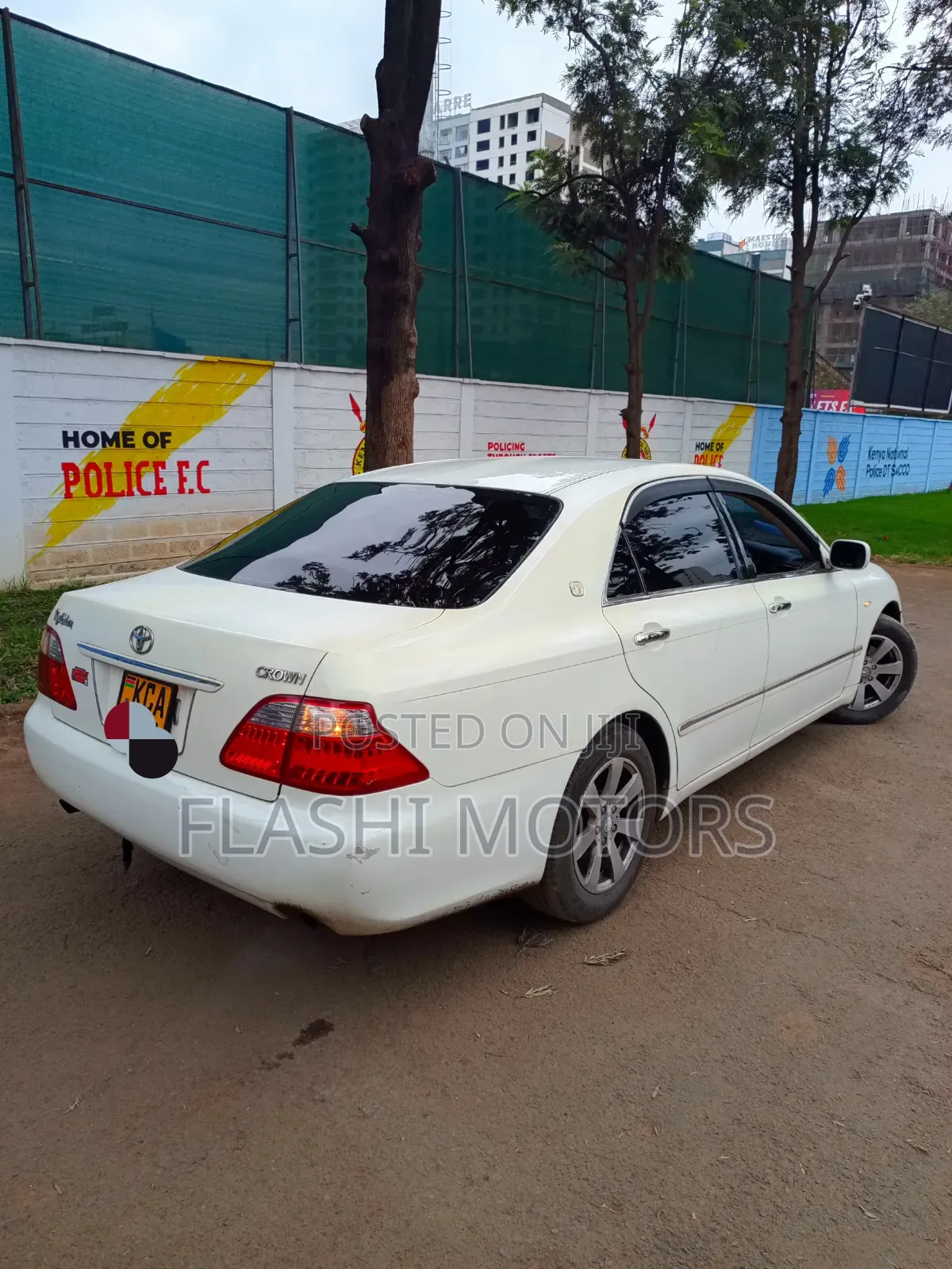 Toyota Crown 2007 White