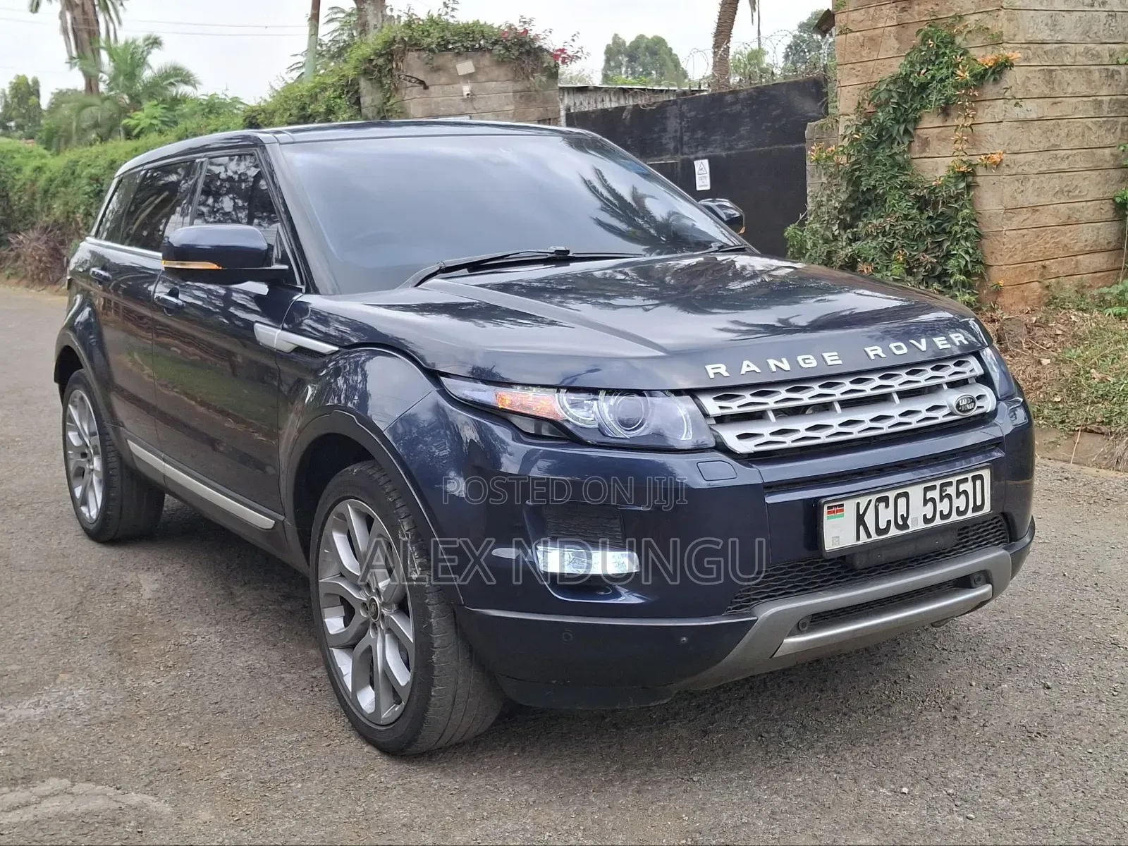 Car 2013 Blue