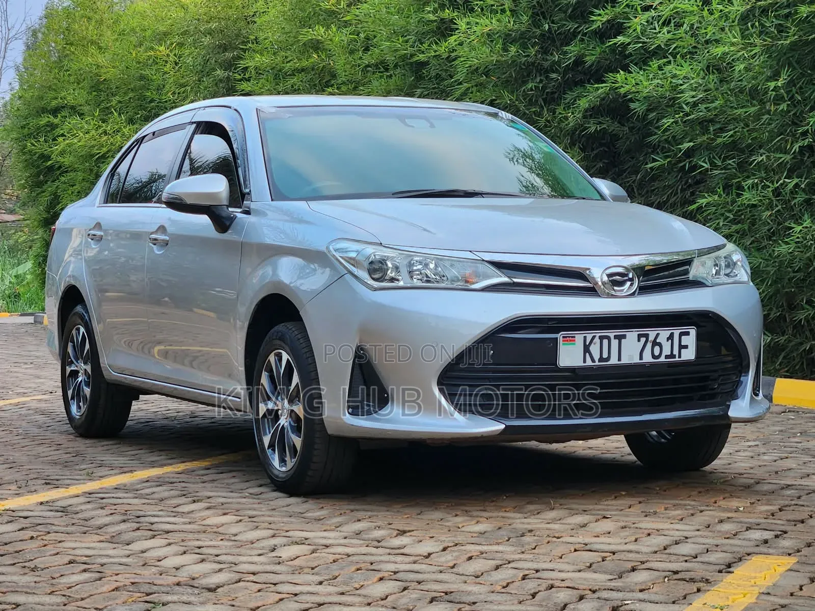 Toyota Axio 2018 Silver