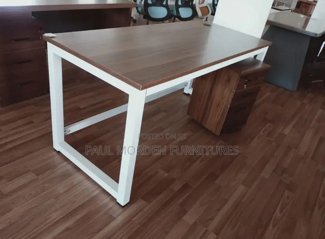White Stand Long 1.4m Table With Mobile Drawers