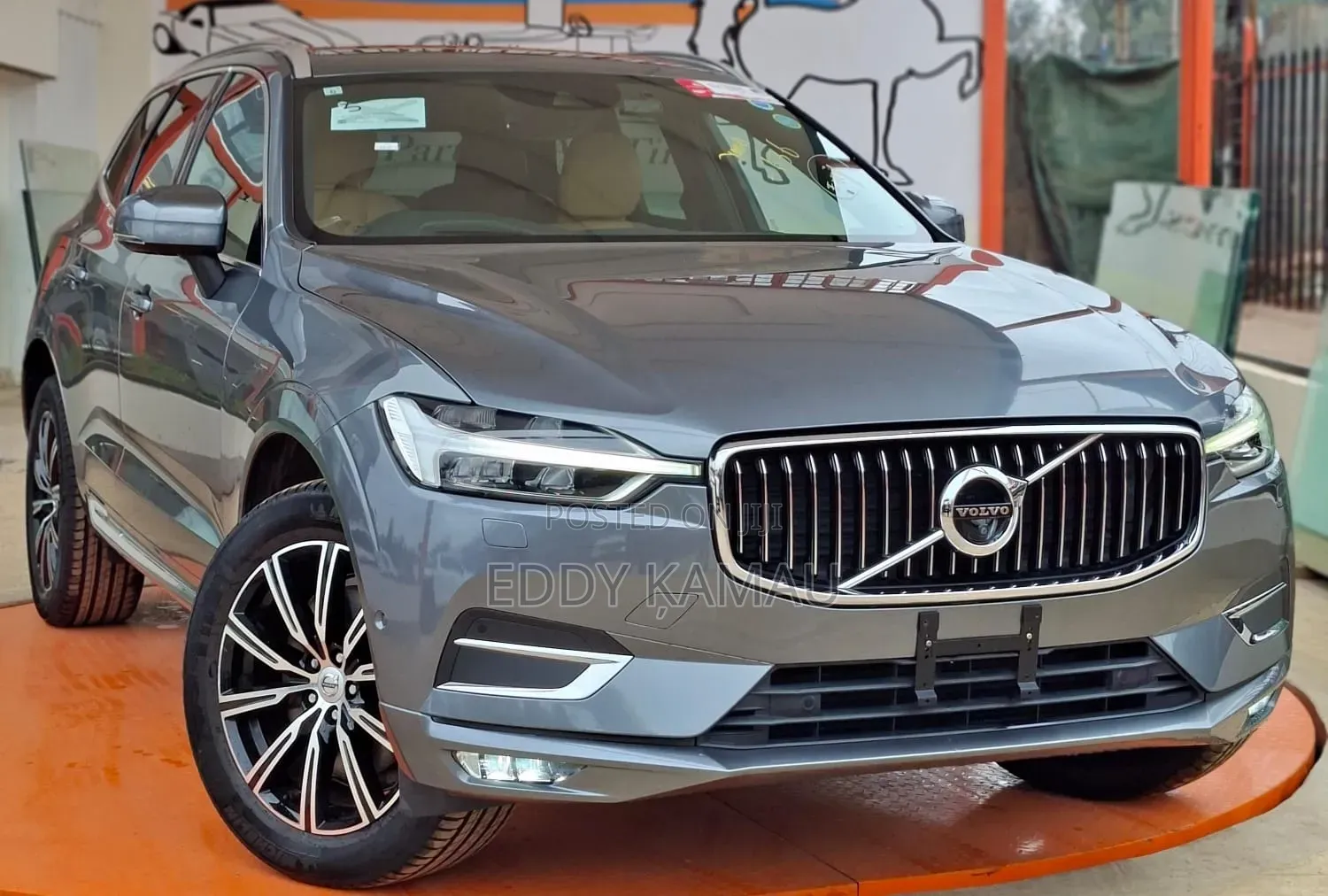 Volvo XC60 2019 Silver