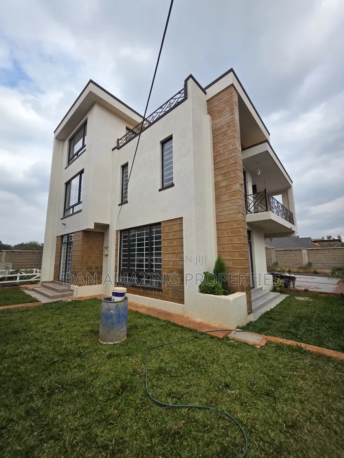 4bdrm Maisonette in Rimpa Plus Dsq for sale