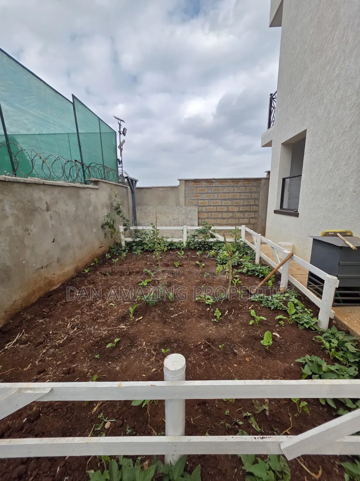4bdrm Maisonette in Rimpa Plus Dsq for sale