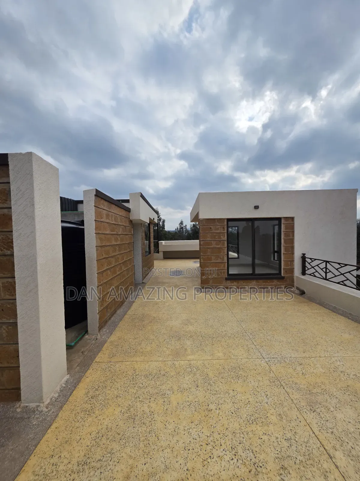 4bdrm Maisonette in Rimpa Plus Dsq for sale