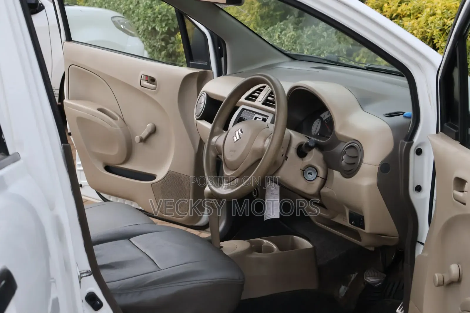 Suzuki Alto 2014 White