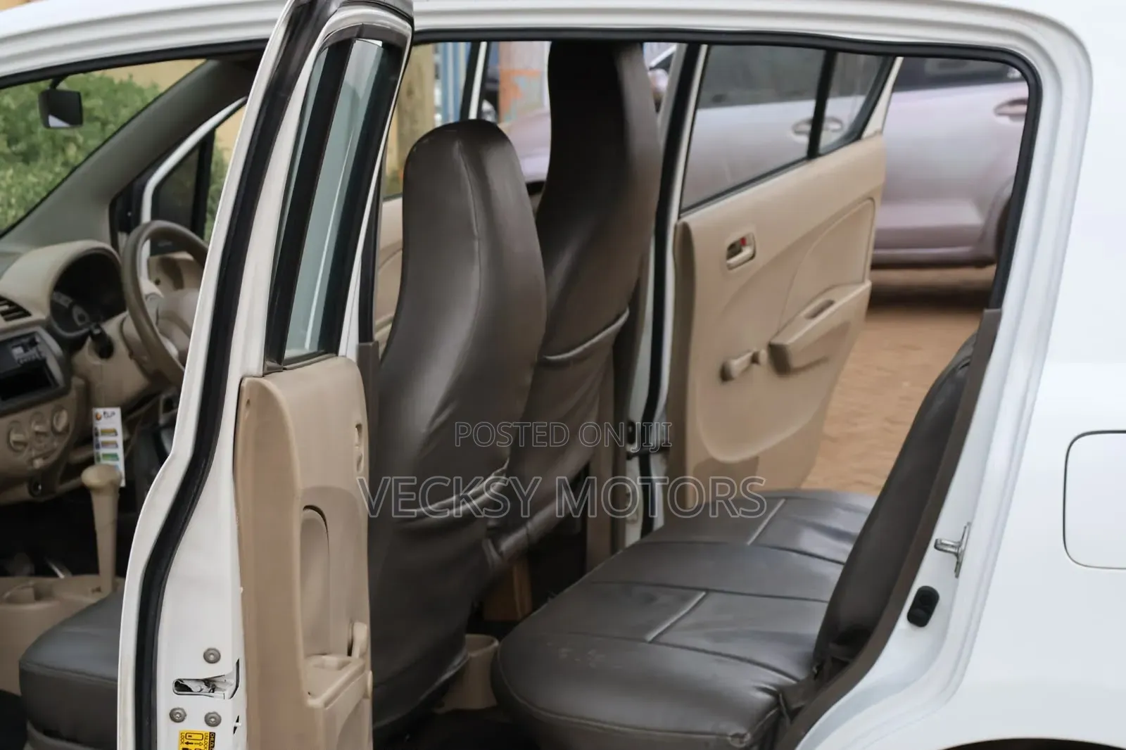 Suzuki Alto 2014 White