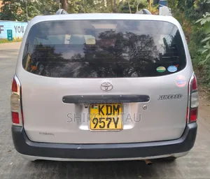 Toyota Succeed 2017 Silver