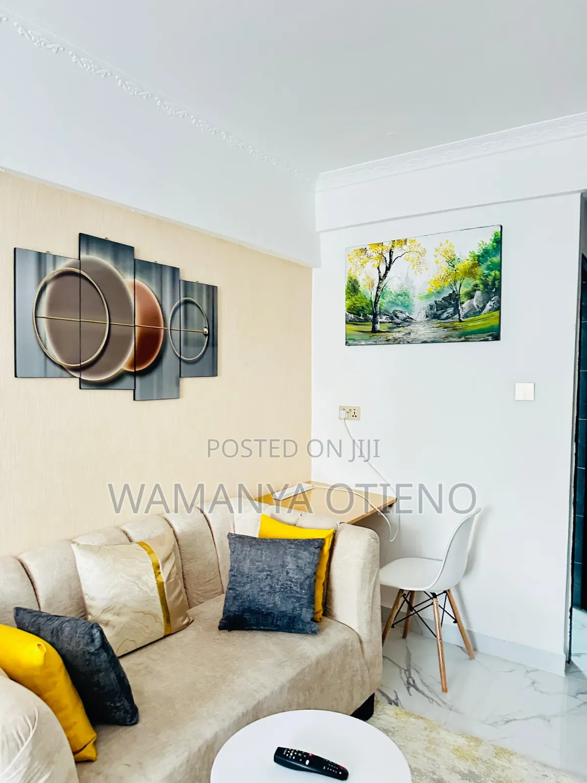 Modern Cozy Studio Airbnb in Kilimani | Fast Wi-Fi, Smart