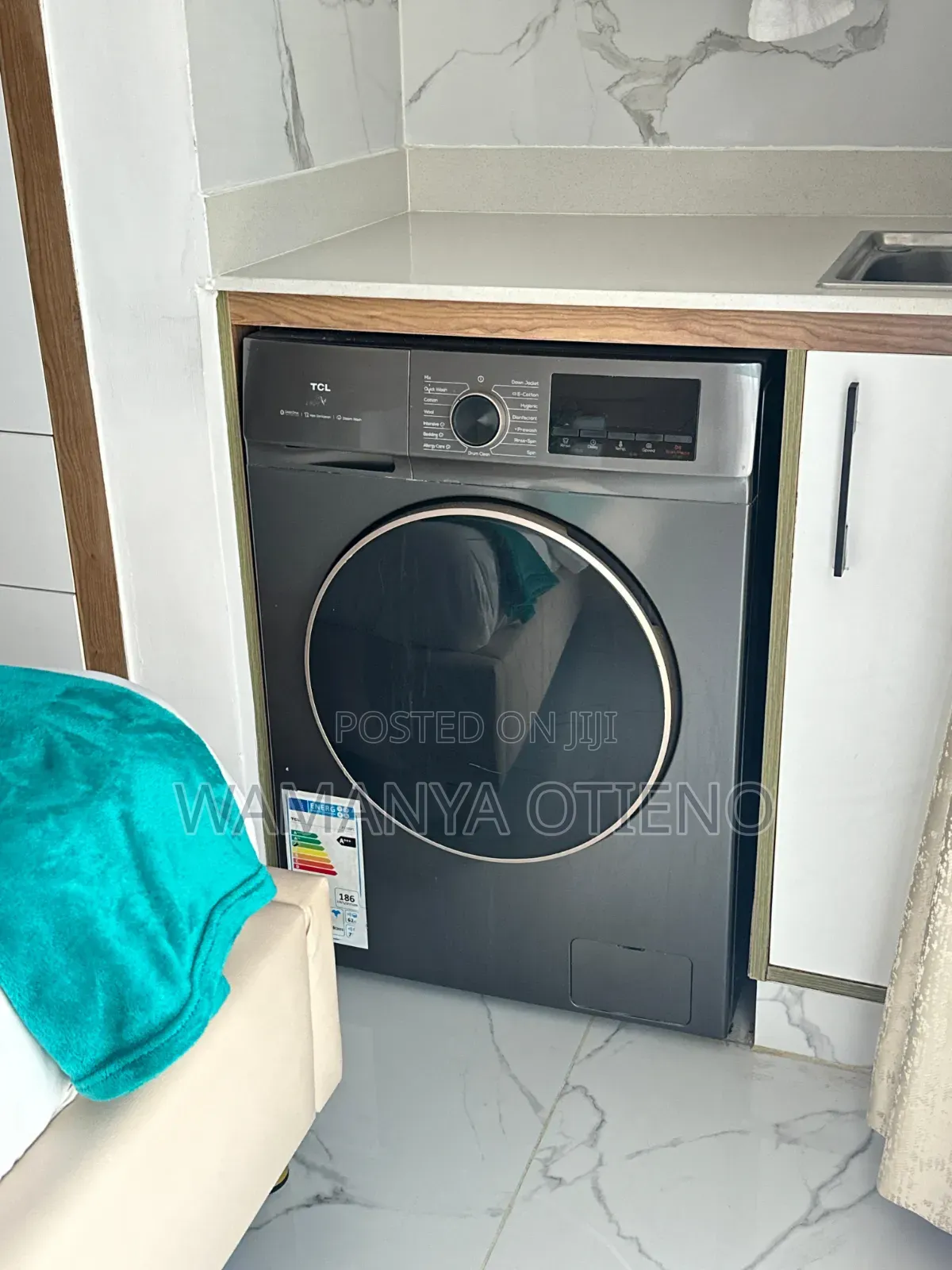 Modern Cozy Studio Airbnb in Kilimani | Fast Wi-Fi, Smart