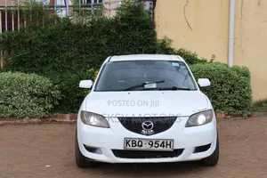 Mazda Axela 2004 White