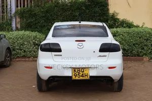 Mazda Axela 2004 White