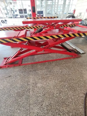 Hydraulic Overload and Failure Protection System Big Scissor Carlift