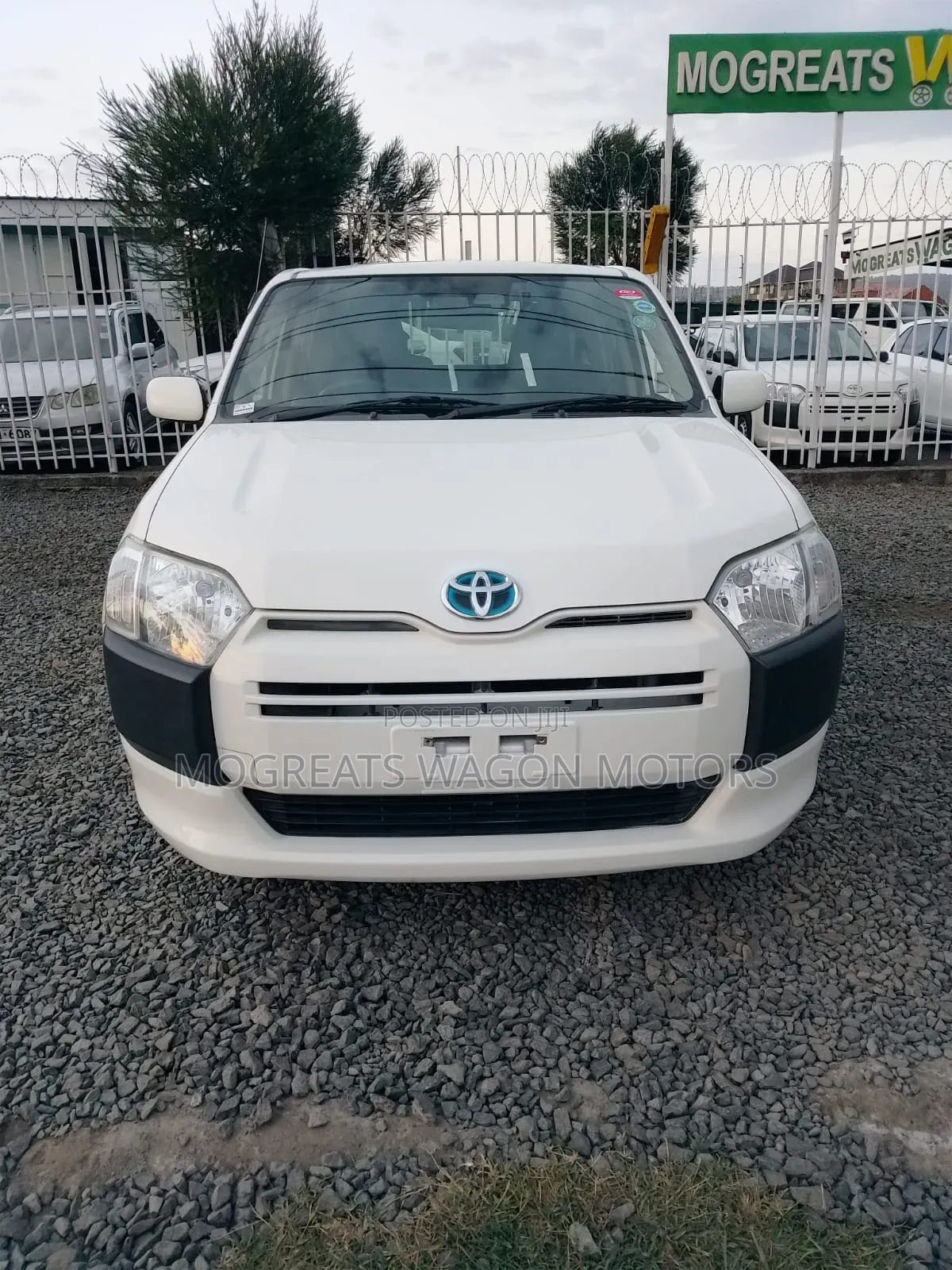 Toyota Succeed 2019 White