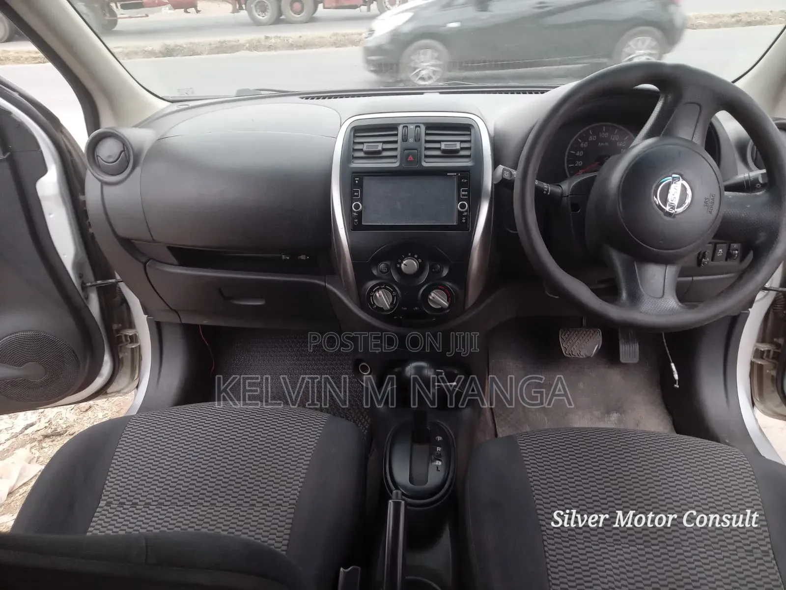Nissan March 2015 Silver