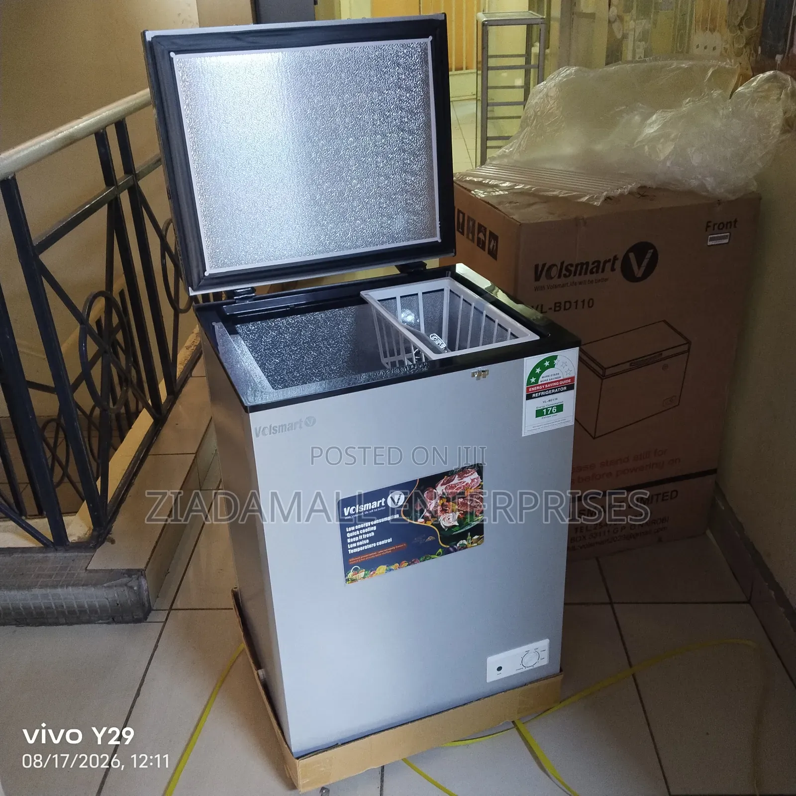 Silver-Silver Volsmart 110L Deep Chest Freezer – Energy Saving