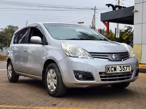Nissan Note 2012 Silver