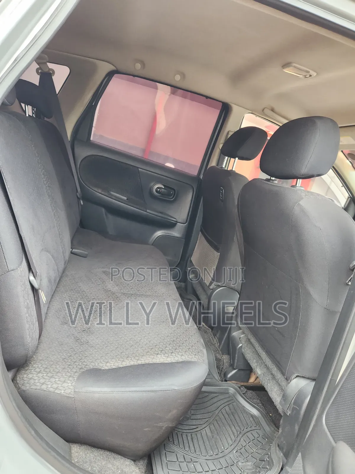 Nissan Note 2012 Silver