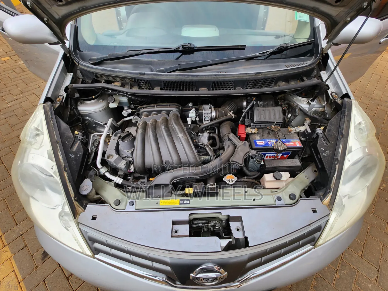 Nissan Note 2012 Silver