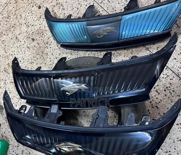 Toyota Harrier Grill
