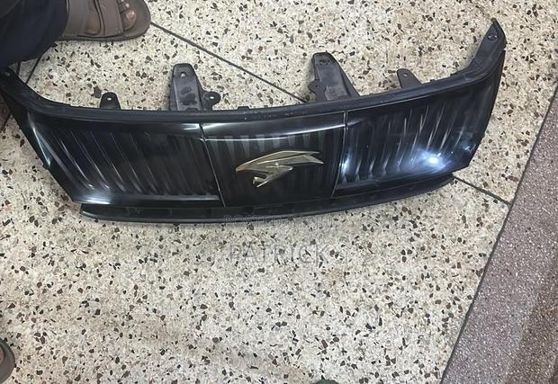 Toyota Harrier Grill - thumbnail 4