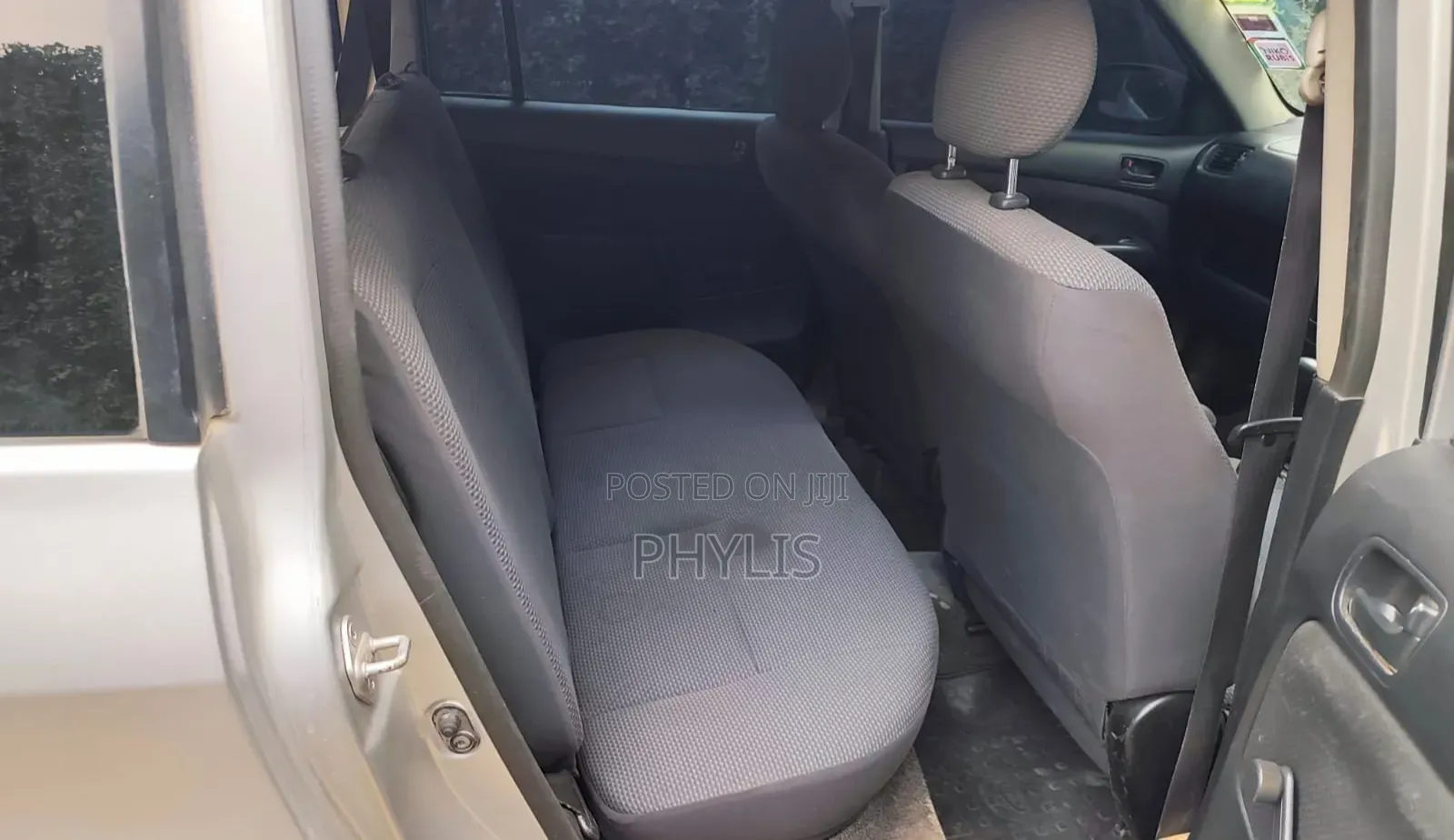 Toyota Succeed 2011 Silver