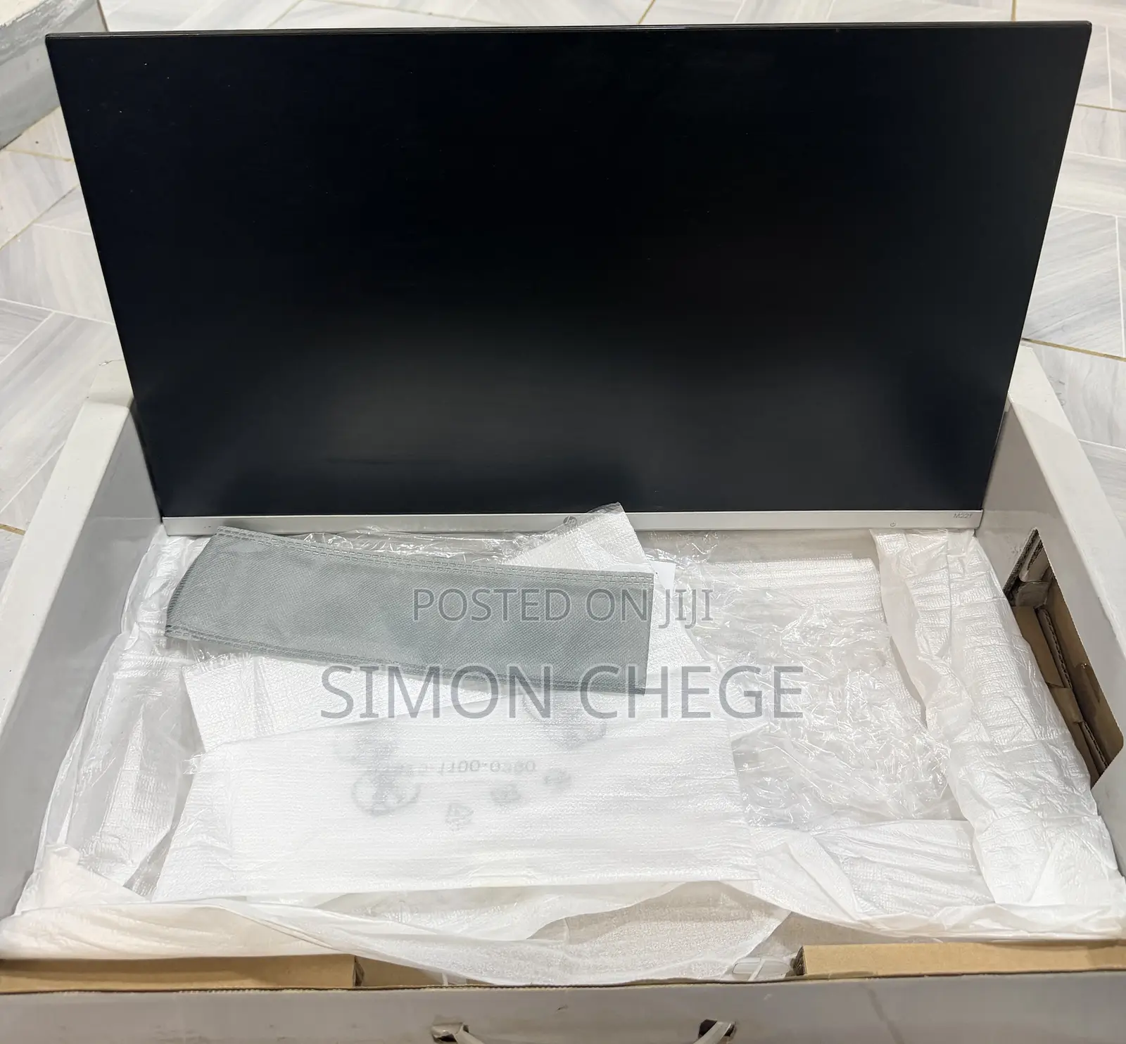 HP M22f Monitor 22inches