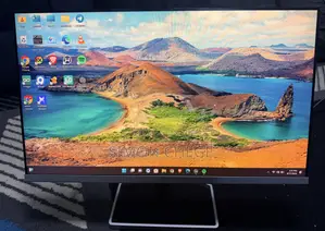 HP M22f Monitor 22inches