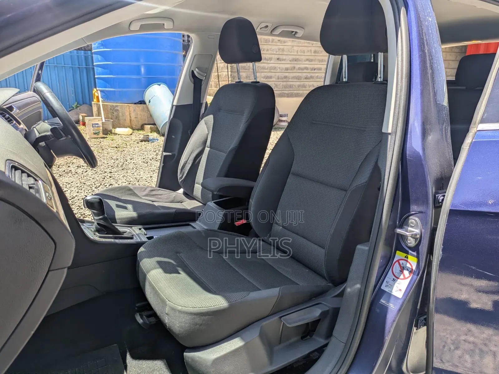 Volkswagen Golf 2017 Blue