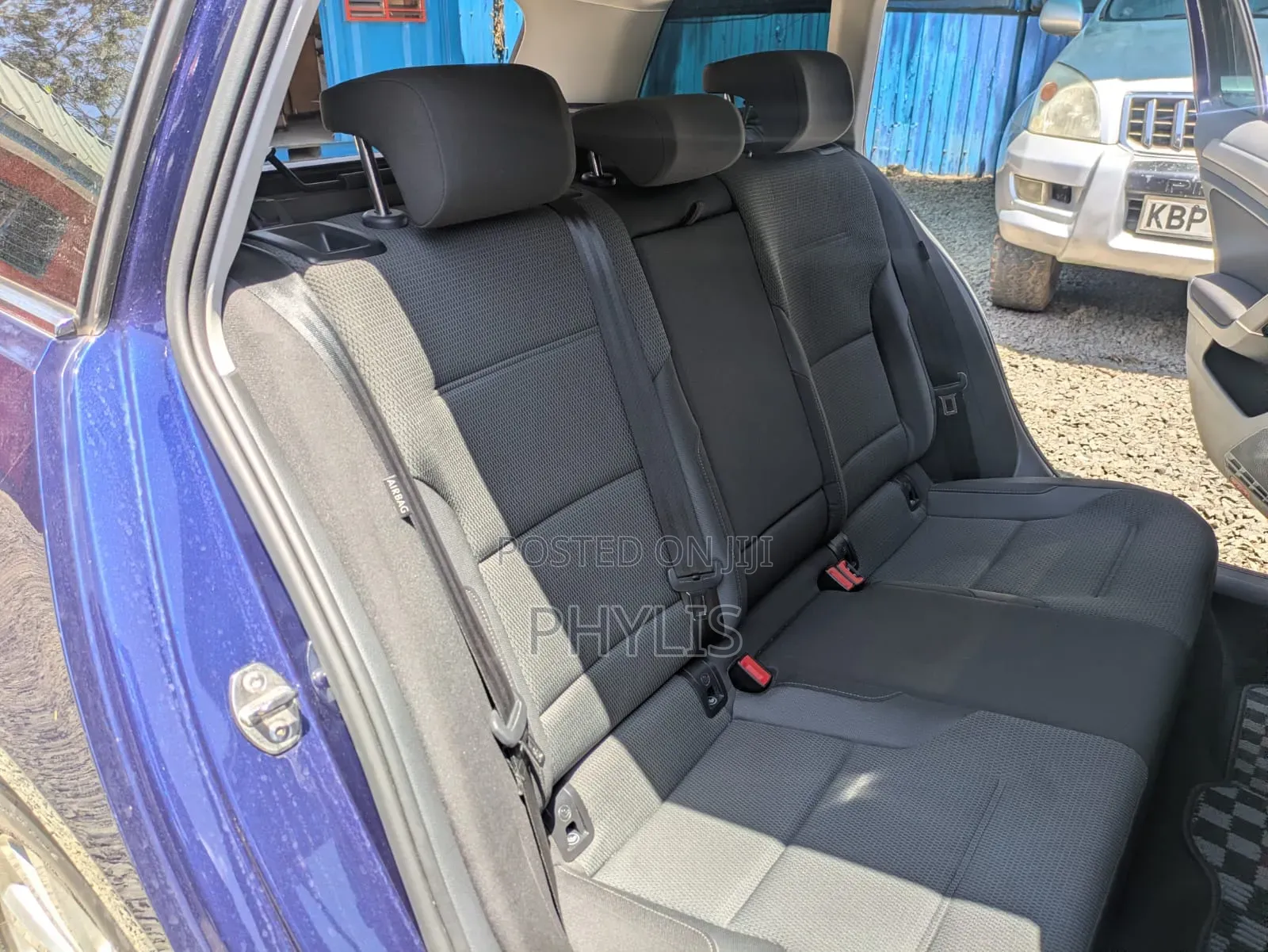 Volkswagen Golf 2017 Blue