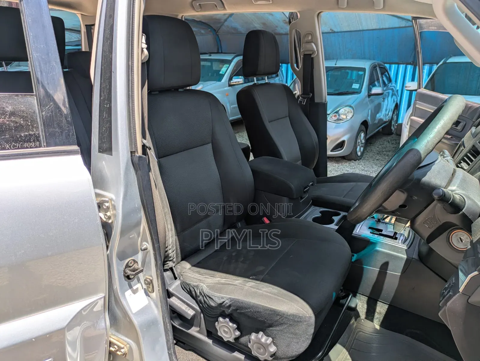 Mitsubishi Pajero 2009 Silver