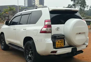 Toyota Land Cruiser Prado 2010 White
