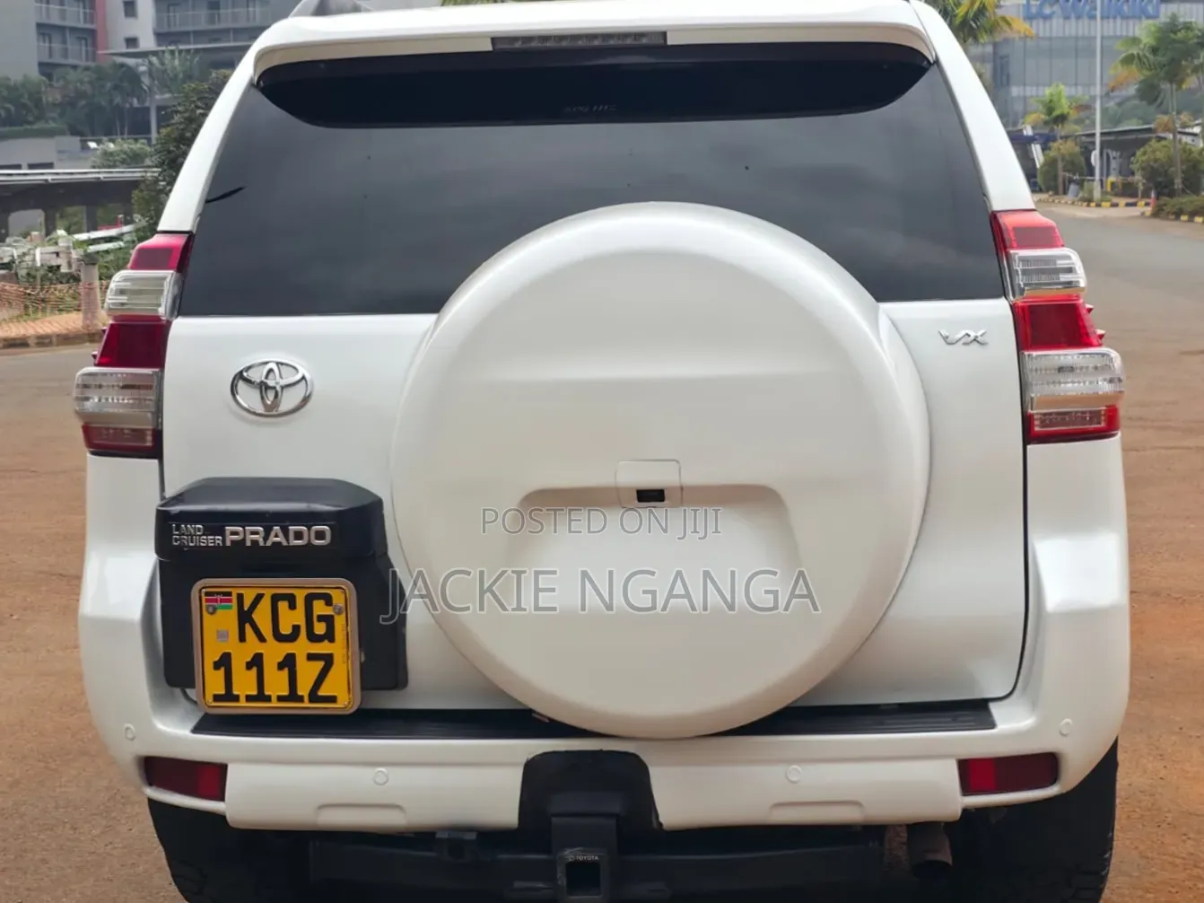 Toyota Land Cruiser Prado 2010 White