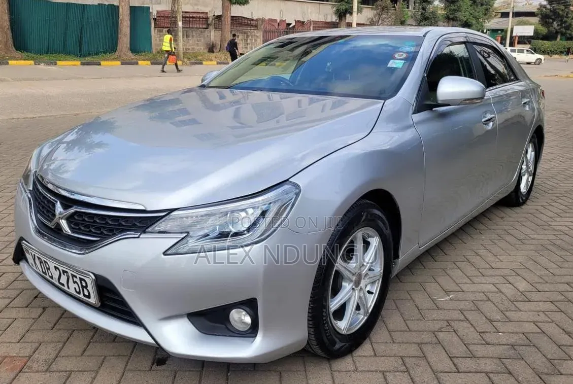 Toyota Mark X 2013 Silver