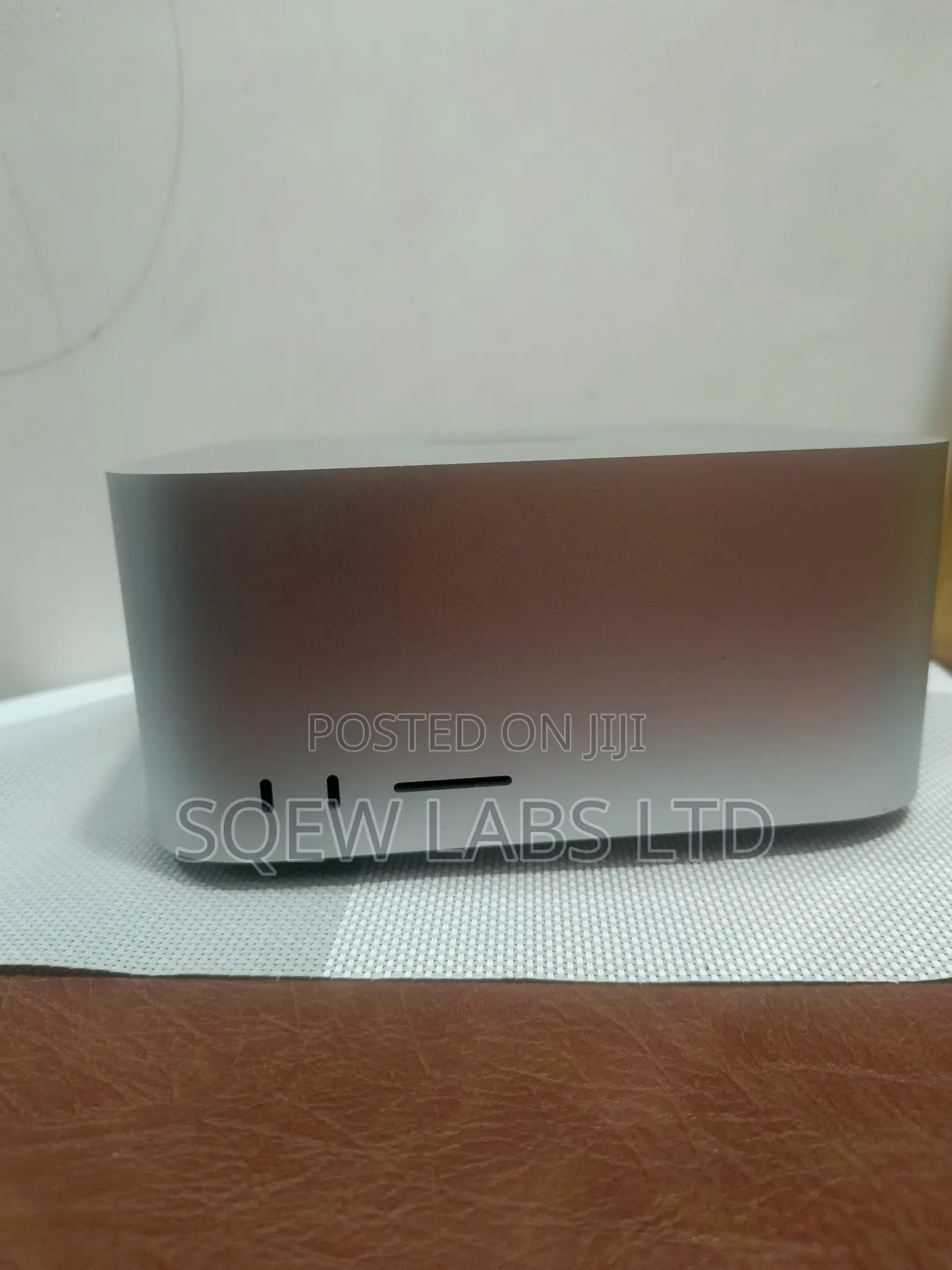 Desktop Computer Apple Mac Studio M2 Ultra 64GB Apple M2 Ultra SSD 1T