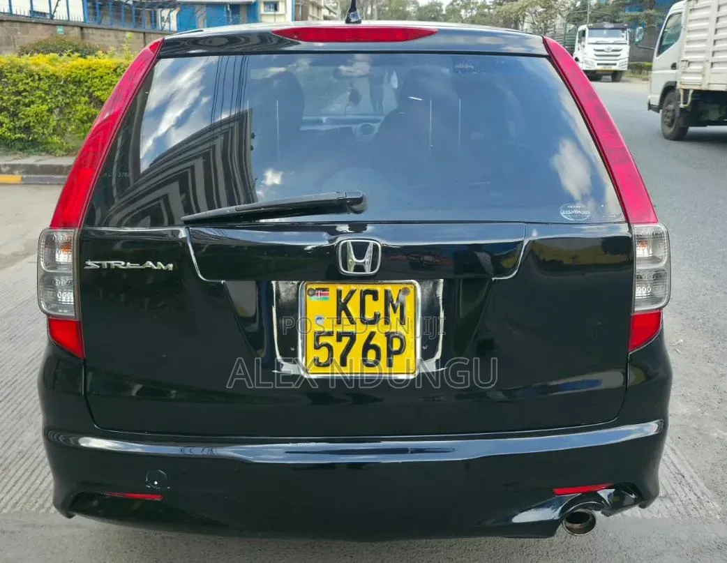Honda Stream 2010 Black