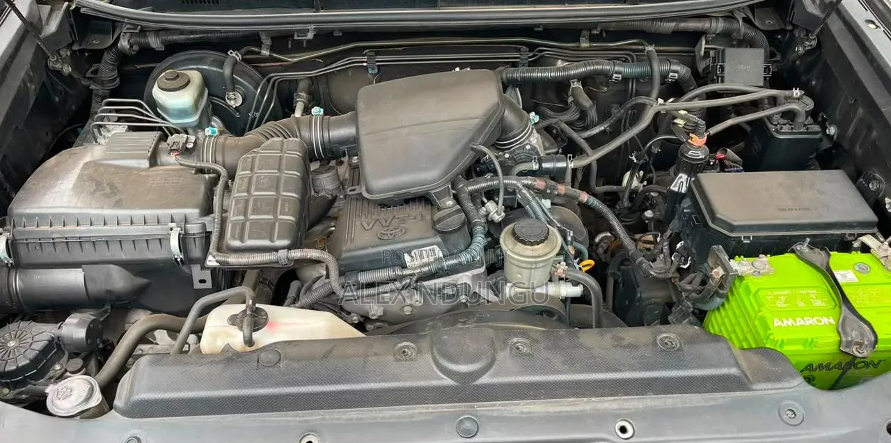 Toyota Land Cruiser Prado 2014 Silver