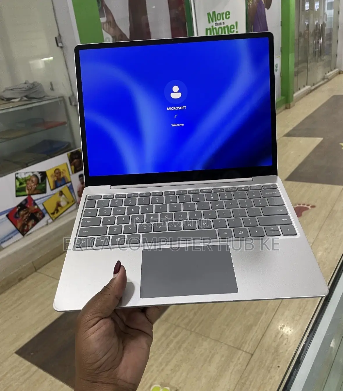 Laptop Microsoft Surface Go 16GB Intel Core i5 SSD 256GB