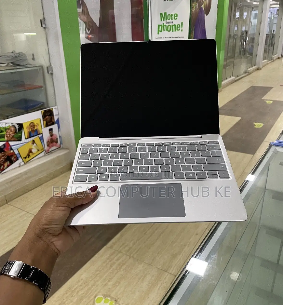 Laptop Microsoft Surface Go 16GB Intel Core i5 SSD 256GB