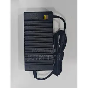 Lenovo Lenovo USB Charger 170w 20v 8.5a 155.20 X 75.40 X 31.10mm Black