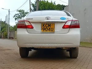 Toyota Premio 2010 White