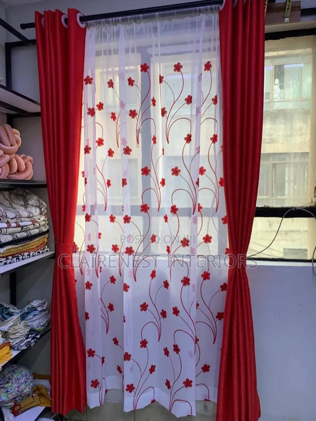Make Elegance Your Everyday Choice With Pink and Red Curtains