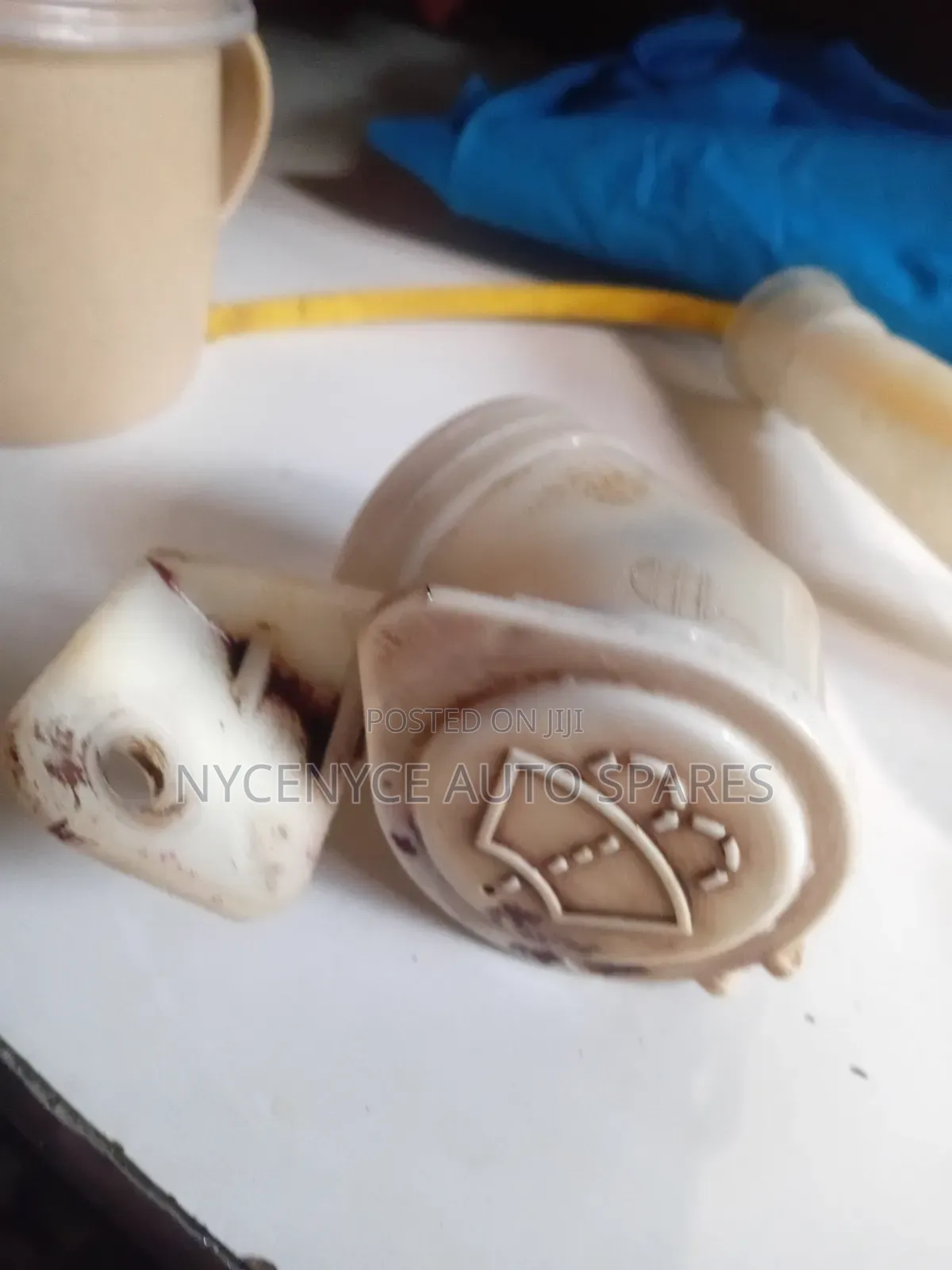 Fluid Cap for Mitsubishi Pajero