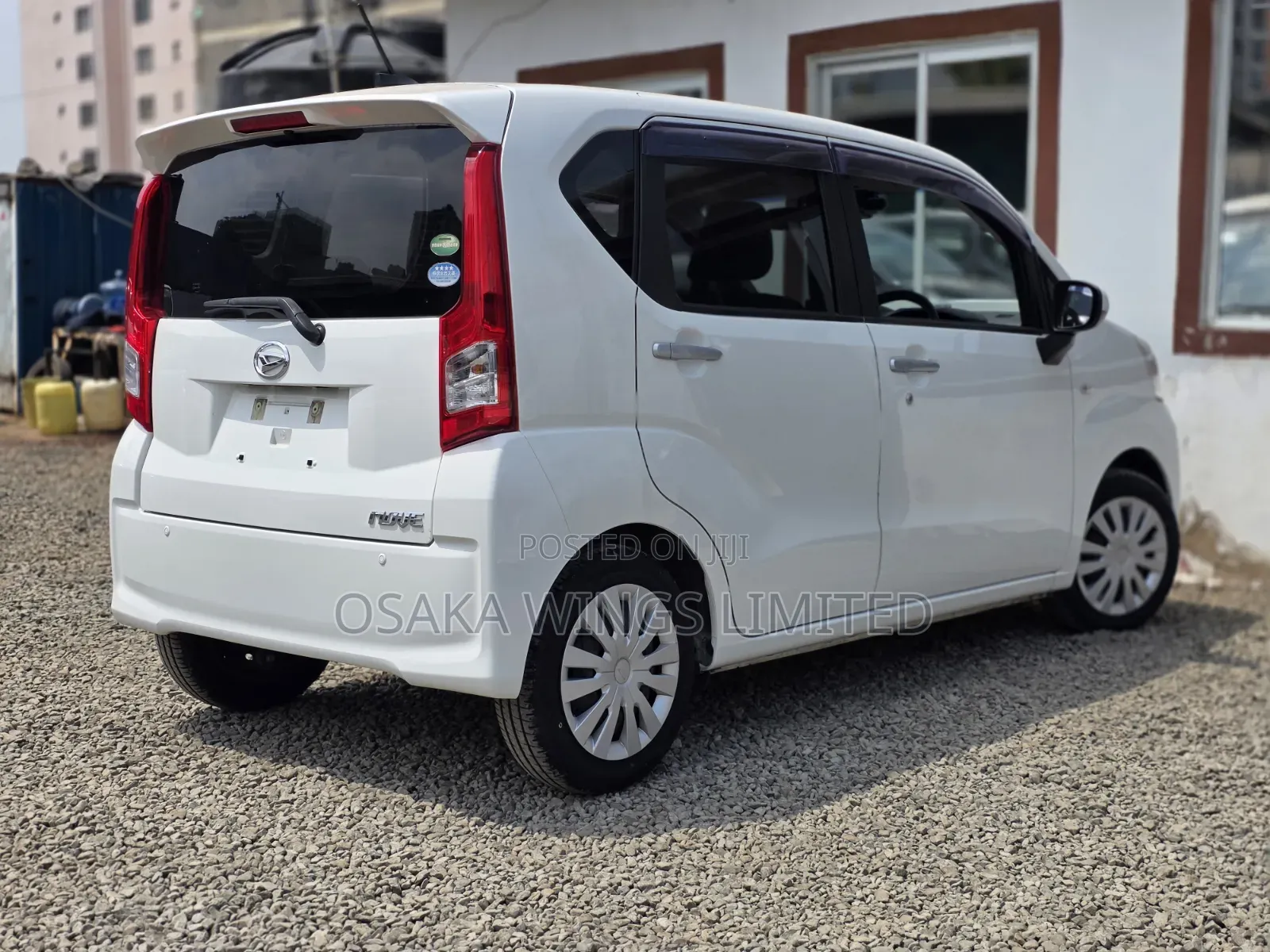 Daihatsu Move 2019 White