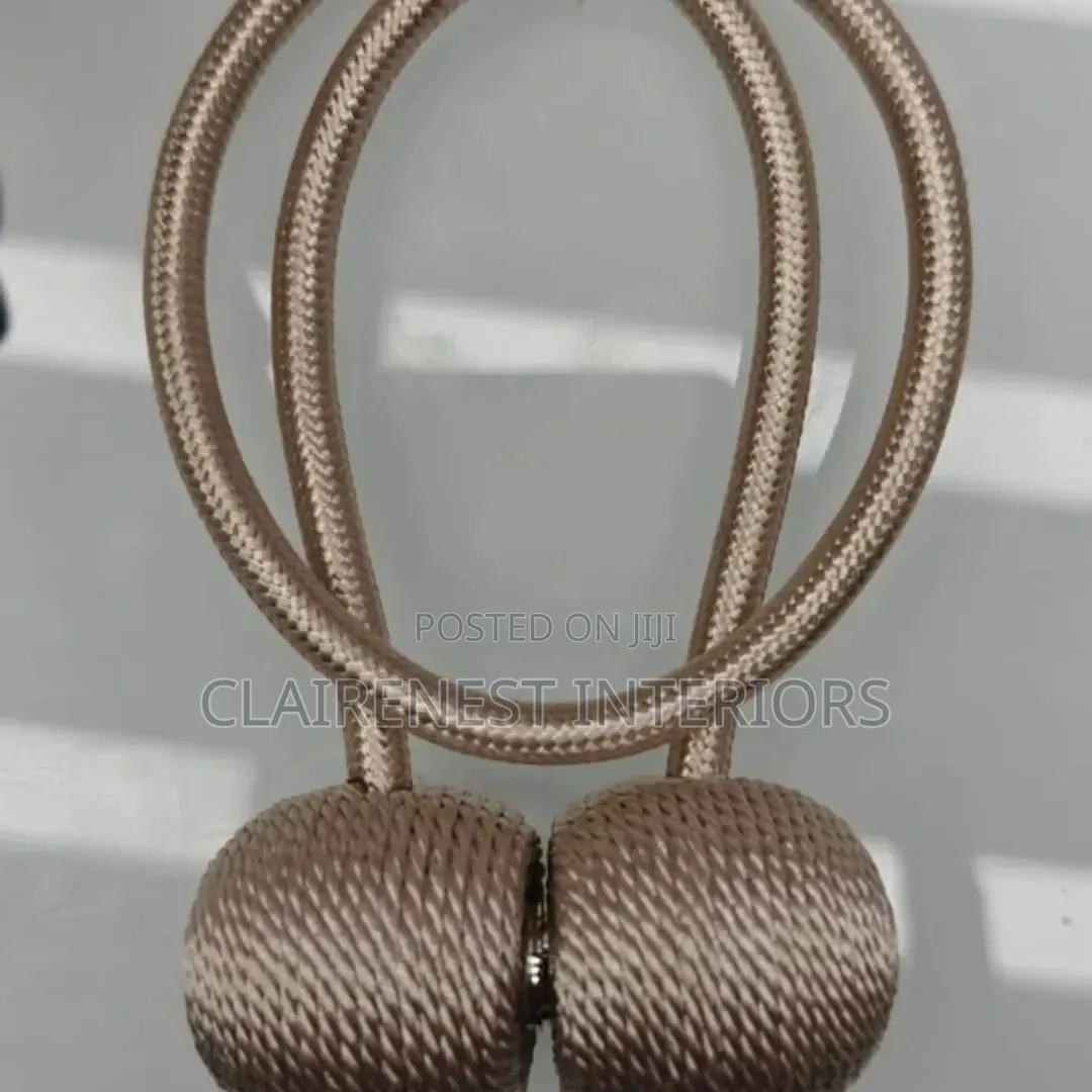 Elegant Accessories for Modern Décor Curtain Tiebacks