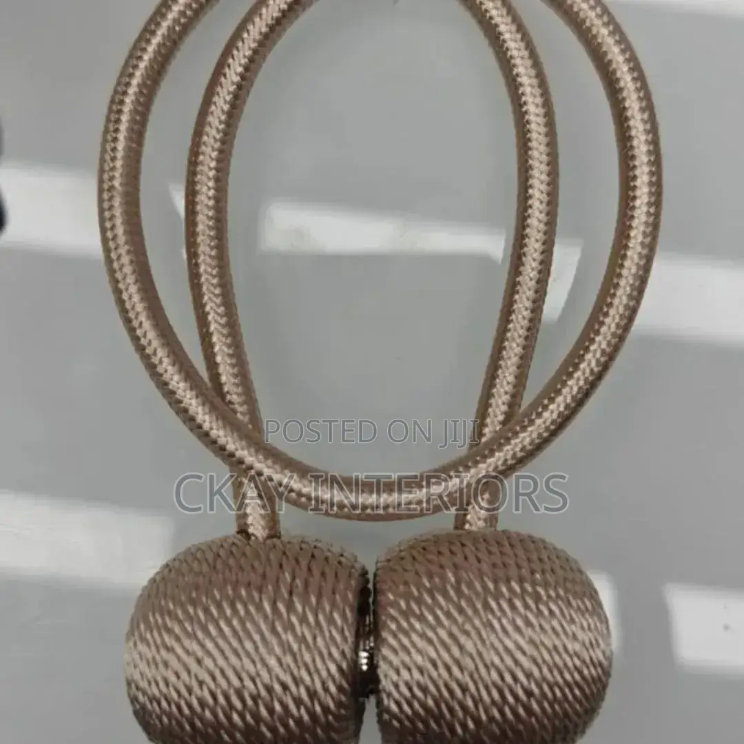Elegant Accessories for Modern Décor Curtain Tiebacks