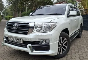 Toyota Land Cruiser 4.6 V8 ZX 2011 White