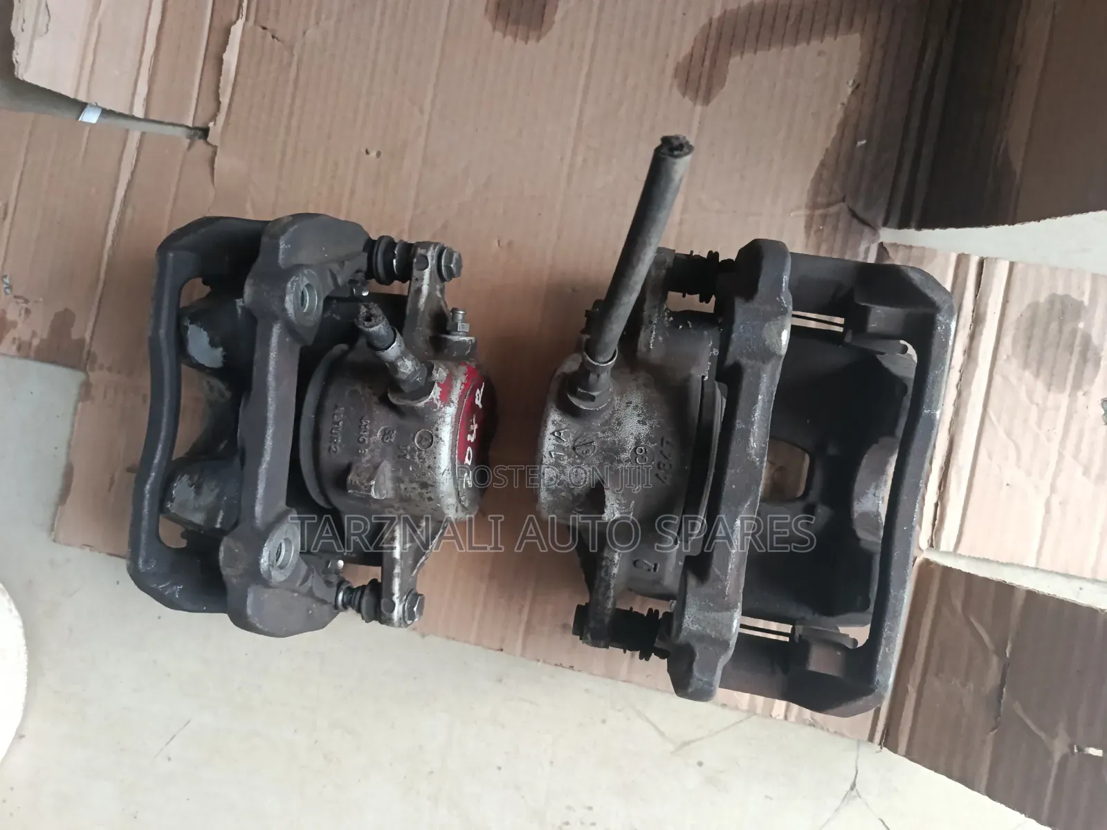 W204 Brake Calipers
