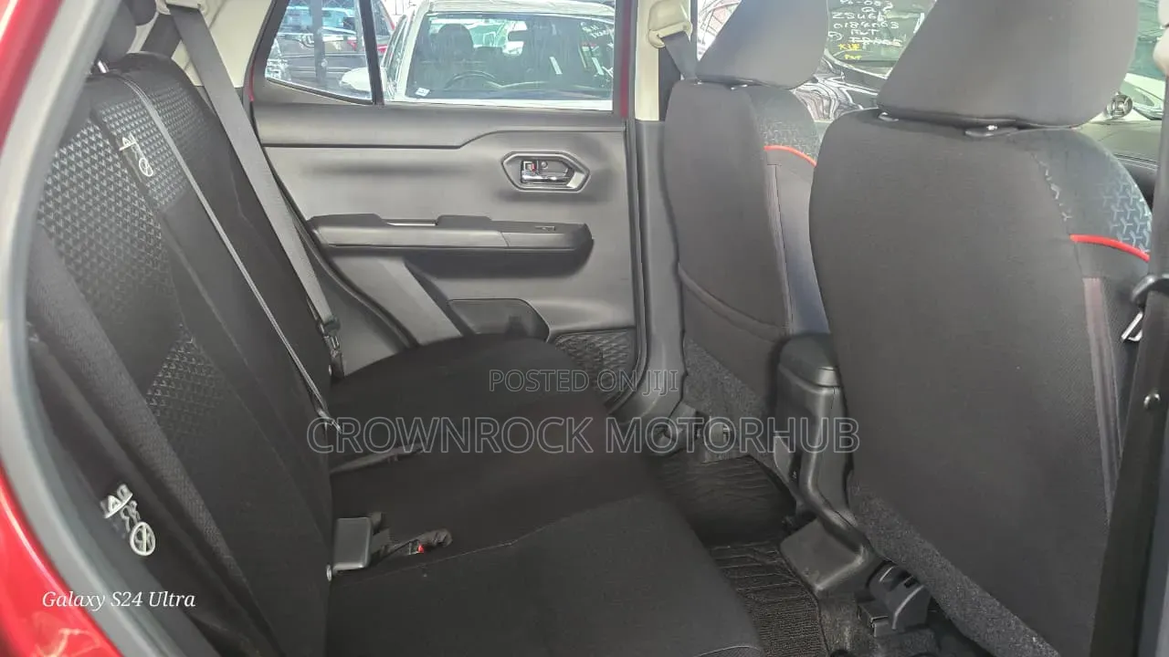 Daihatsu Rocky 2020 Burgundy
